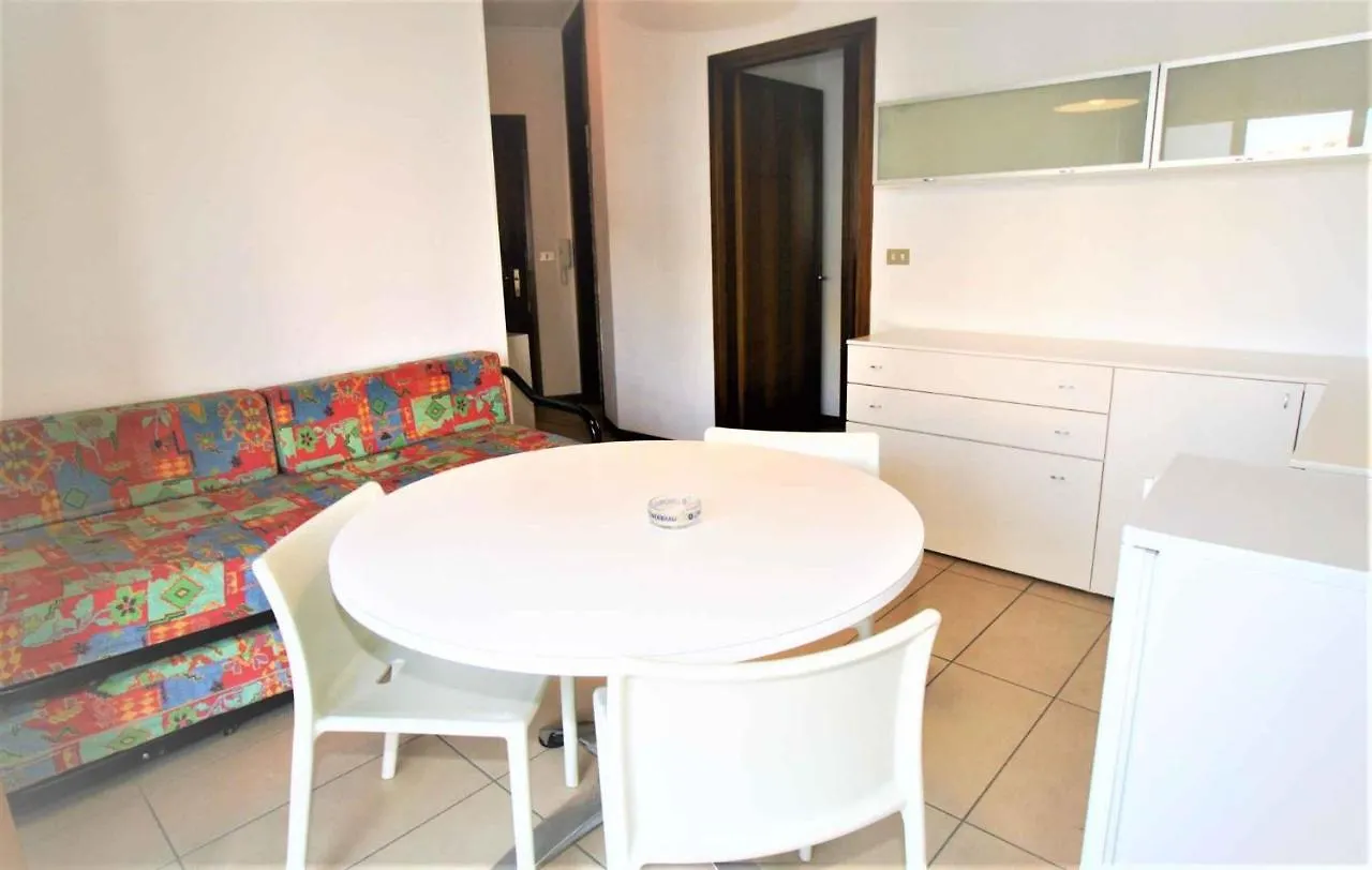 Apartments In Lido Di Jesolo 25354