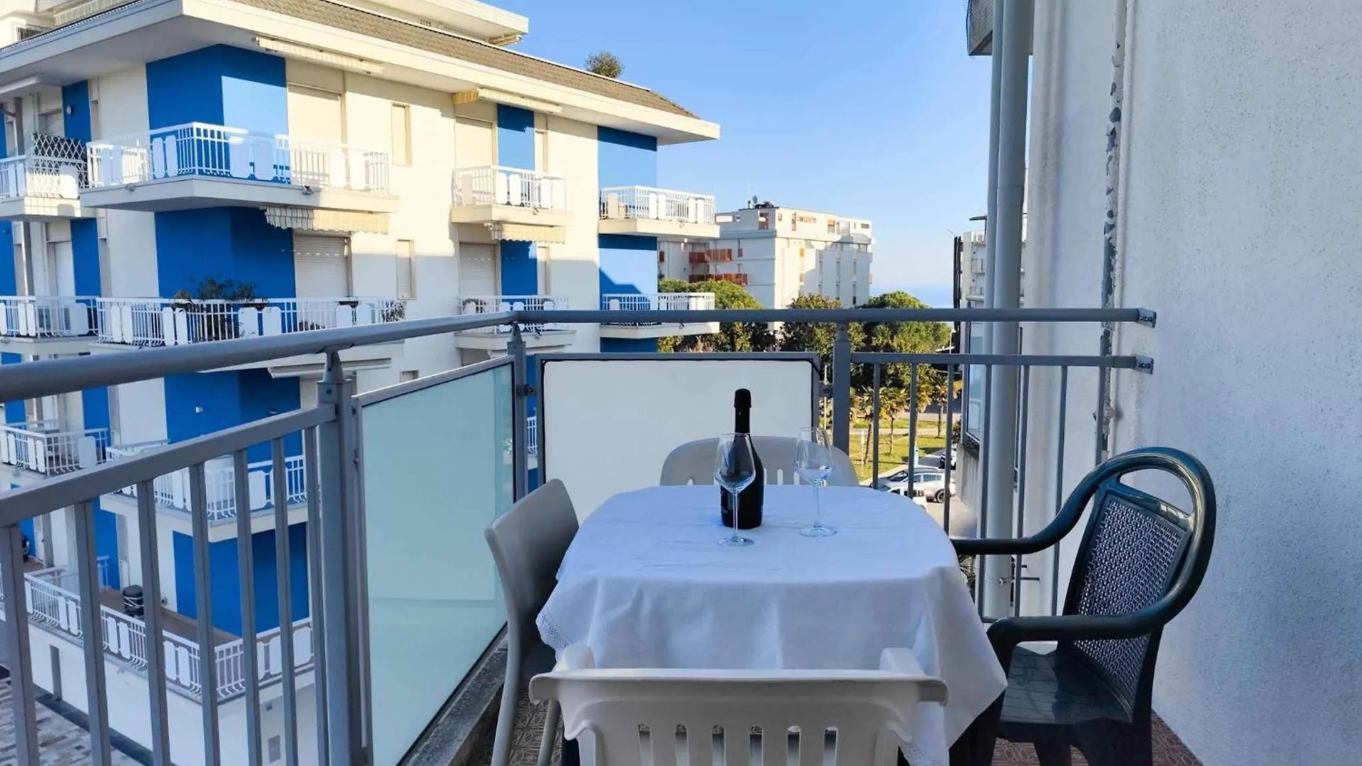 Apartments In Lido Di Jesolo 25354 Italy